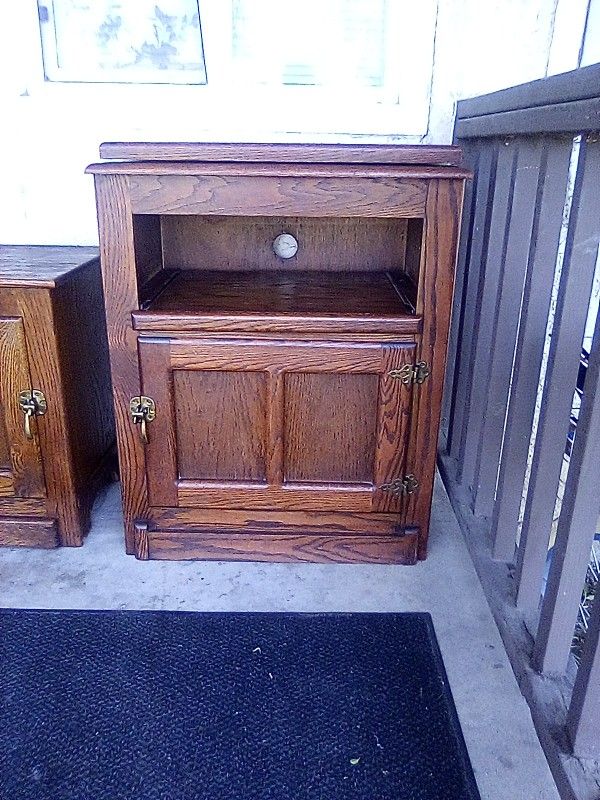 White Clad End Table