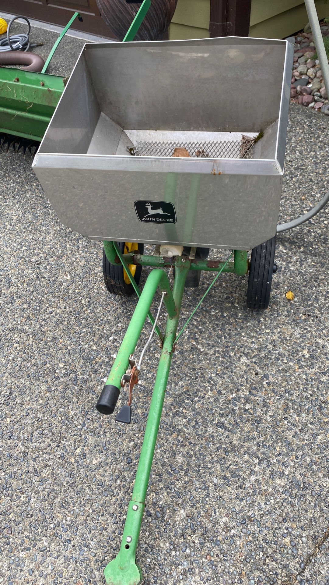 John Deere fertilizer spreader for Sale in Spanaway, WA OfferUp