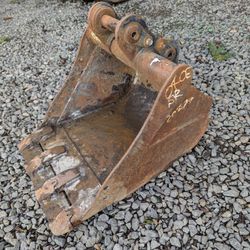 21" Mini Excavator Bucket 
