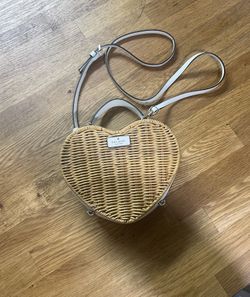 KATE SPADE Love Shack Heart Wicker Crossbody