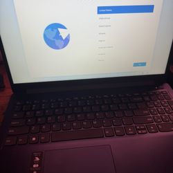 Lenovo IdeaPad Slim 3 Chromebook Laptop with Charger 