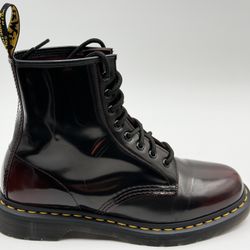 New Dr Marten’s SZ 8 Men’s 41733 Burgundy SZ  9 Women’s 