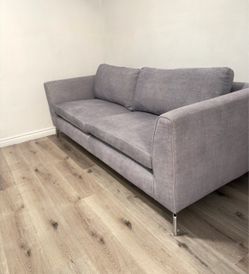 Modern Gray Sofa / Couch – Excellent Condition