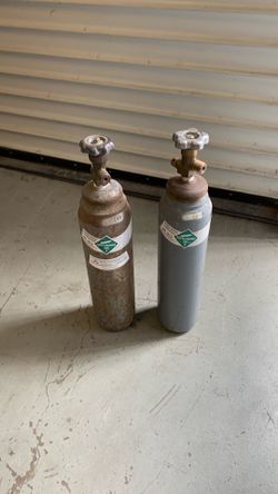 CO2 Tanks