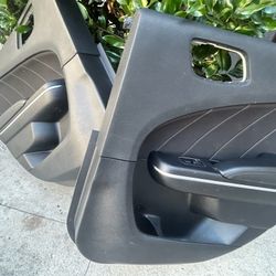 2020 Dodge Charger Door Panels 