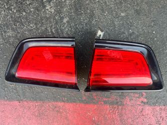 2013 dodge charger tail lights