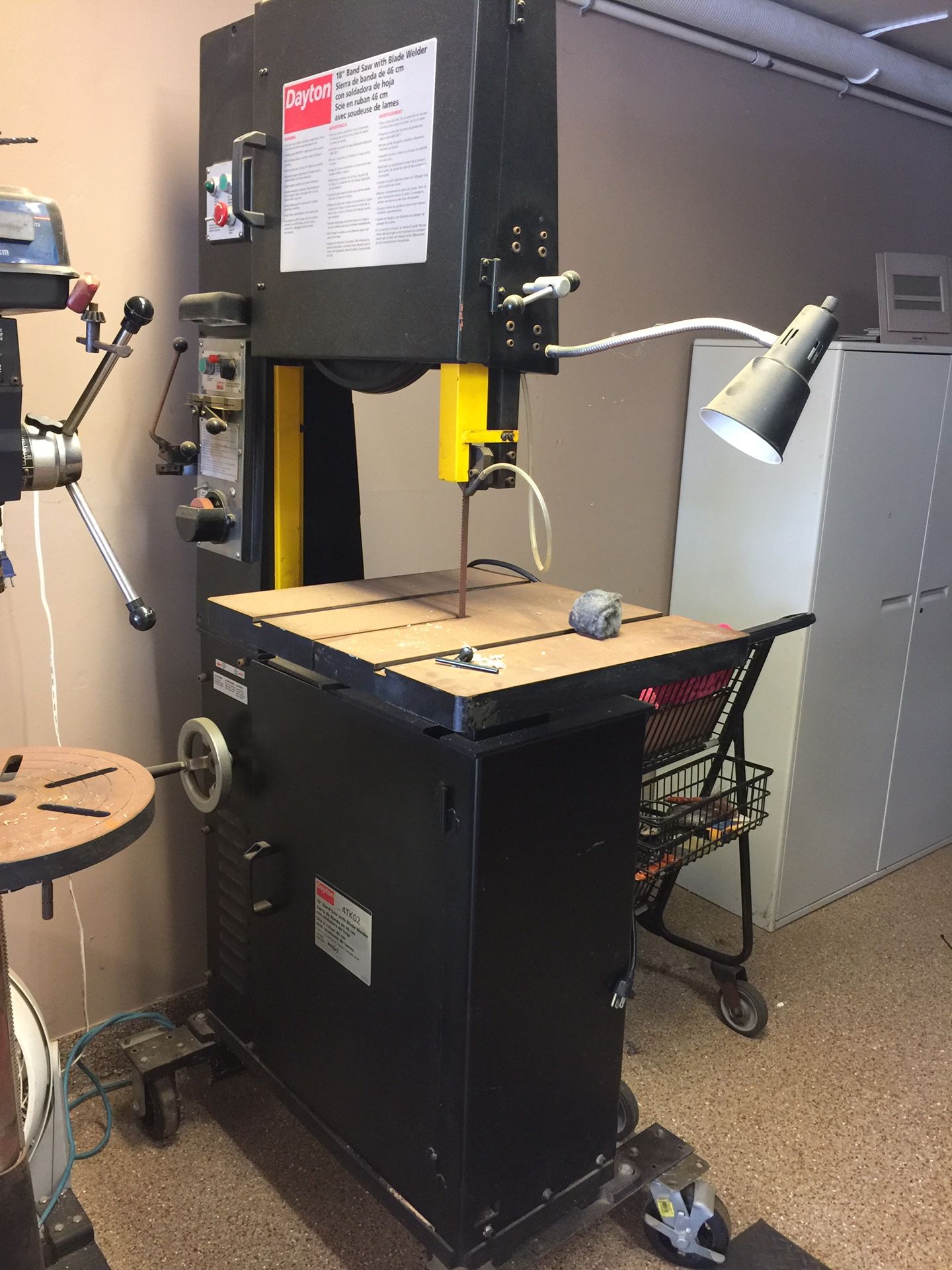 Dayton 18” band saw with blade welder model 4TK02