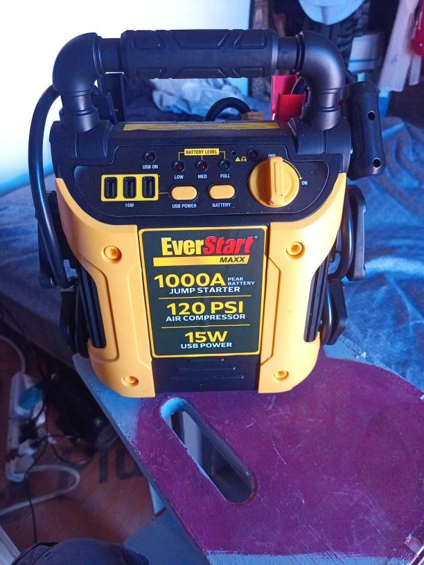 Ever Start Battery Jumper