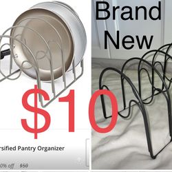 Pantry Organizer Brand New in mint condition only $10