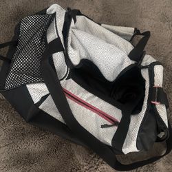 Polka dot gym bag
