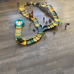 Dino track Safari Park