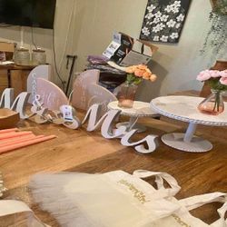 Complete Your Wedding with Refined Accessories! moment century