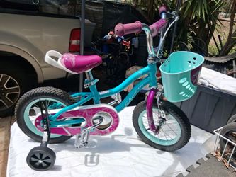 Schwinn 12 inch wheels kids bike with training wheels