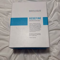 redefine macro exfoliator skincare