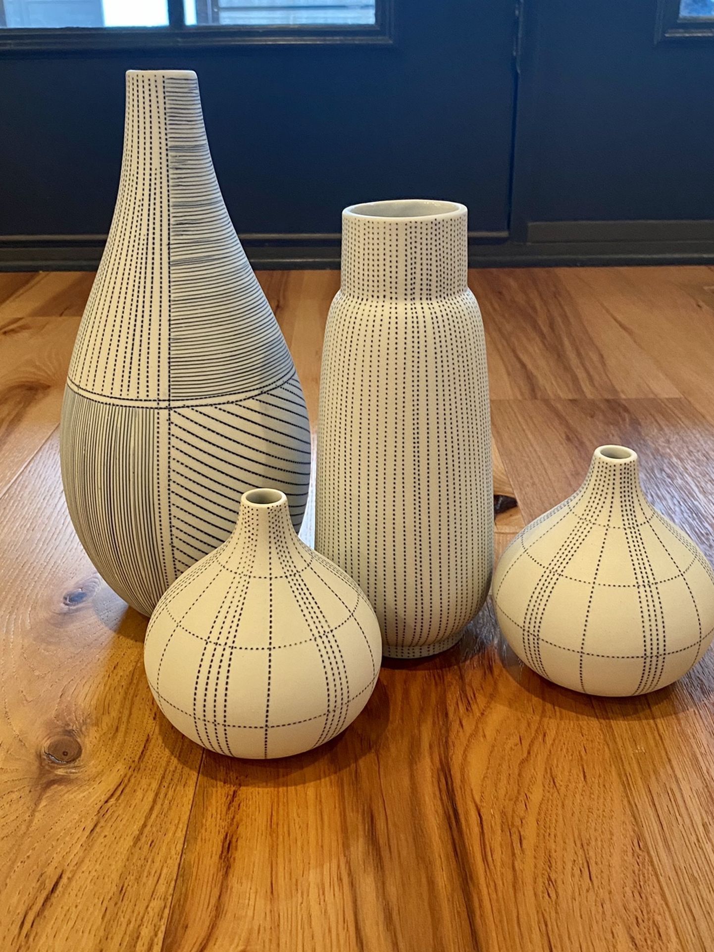 (4) Blue & White “Congo” Decorative Vases