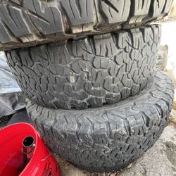 Tires 275/65R20