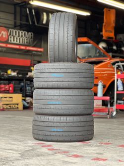 (4) 245/40R17 Yokohama Advan Apex Used