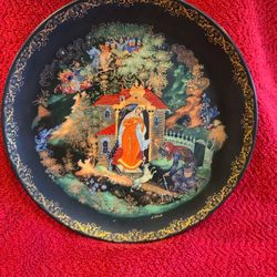 COLLECTABLE PLATES. $10EACH