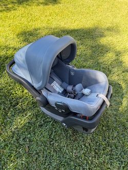 Uppababy Mesa V2 Infant Car Seat