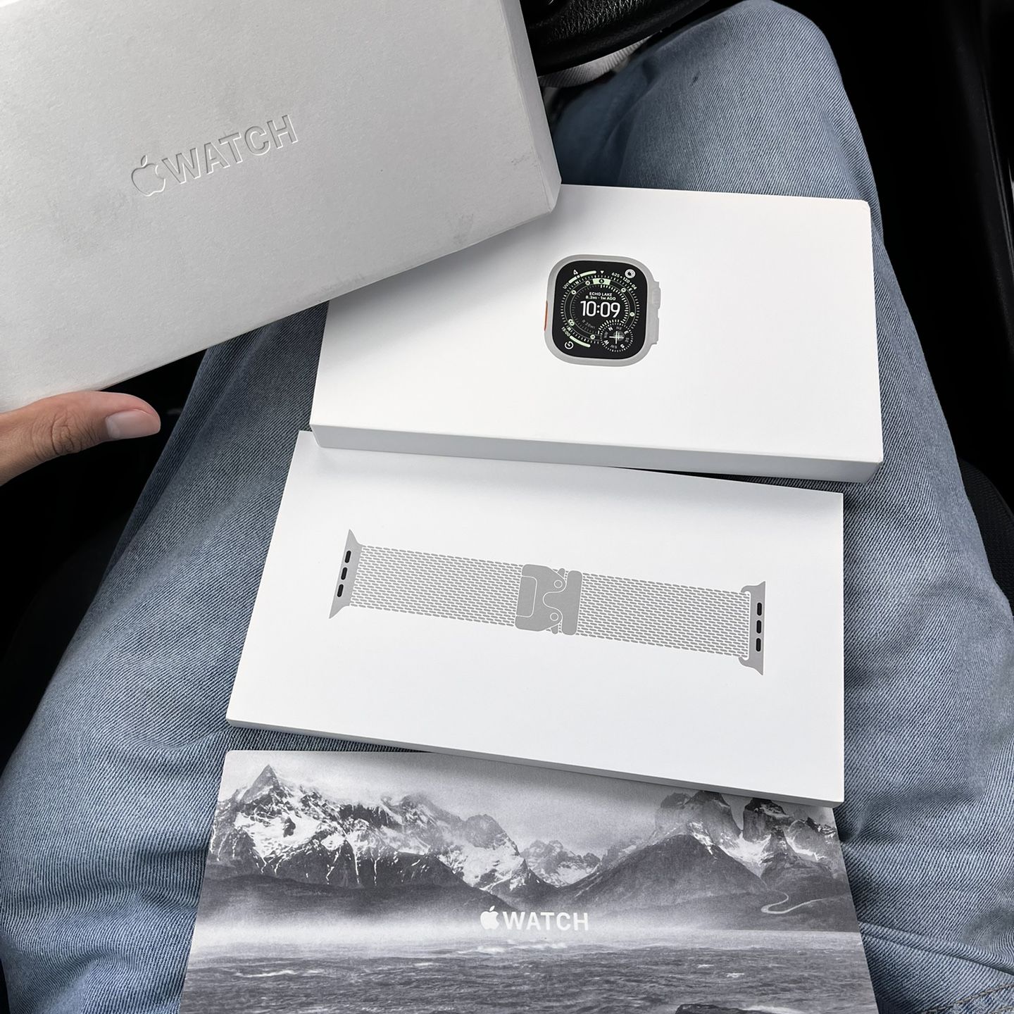 Apple Watch Ultra 3 (GPS+Cellular) 49mm Titanium Case with Titanium Milanese Loop - Large - NEW