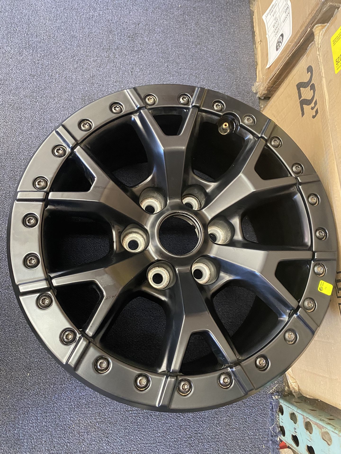 New Rapotor R Rims 17” Ford Raptor R 1x Rim Spare Like New for Sale in Huntington Beach ...