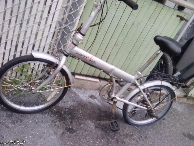 Foldable, Light Weight, 6 speed