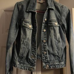 Old Navy  Size Small  Denim Jacket  Pu Bridgewater 