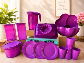 Set Tupperware