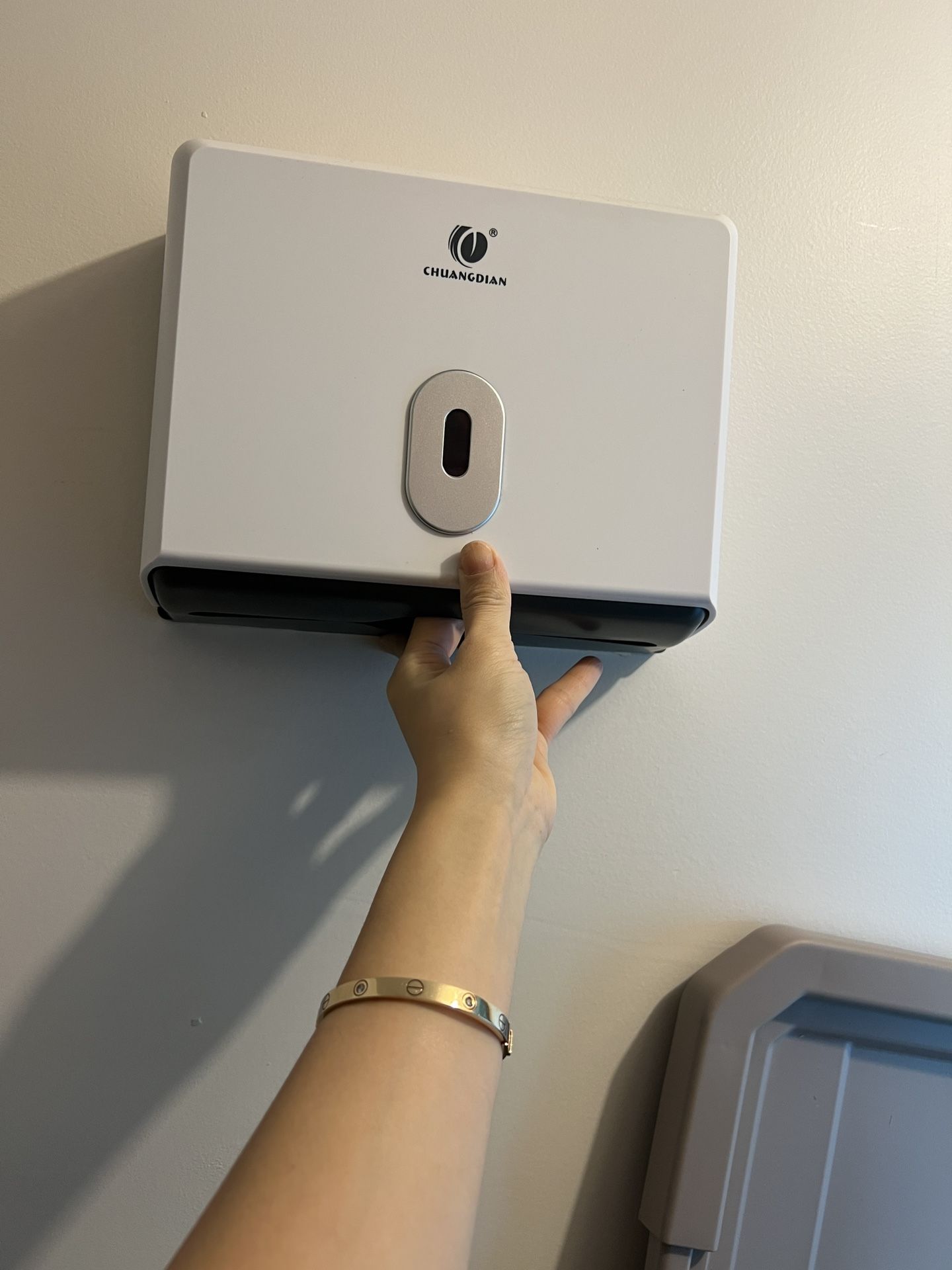 Paper Towel Dispenser