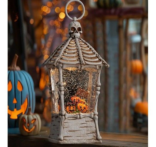 Halloween Snow Globe
