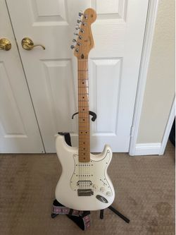 Fender Stratocaster MIM HSS