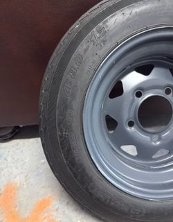 2 trailer tire