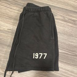 Black Essential Fear Of God Shorts Size Medium 