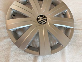 1 OEM 15” 2016 Volkswagen Jetta Hubcap