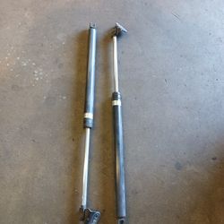 Toyota 4runner Lift gate shocks