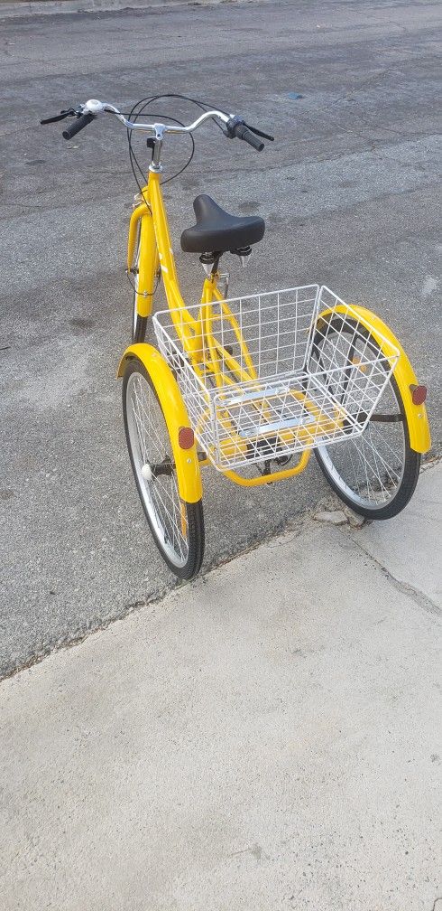 used 3 wheel bicycle for adults Outroad Adult Tricycle, 24/26 inch 1 Speed Cruiser Trike, Bikes with Large Basket Seniors, Women, Men, Adult Trikes for Shopping Picnic Outdoor Sports, 24 inch Blue : Sports & Outdoors Adult tricycle for seniors Three Wheeler Bicycle For Sale