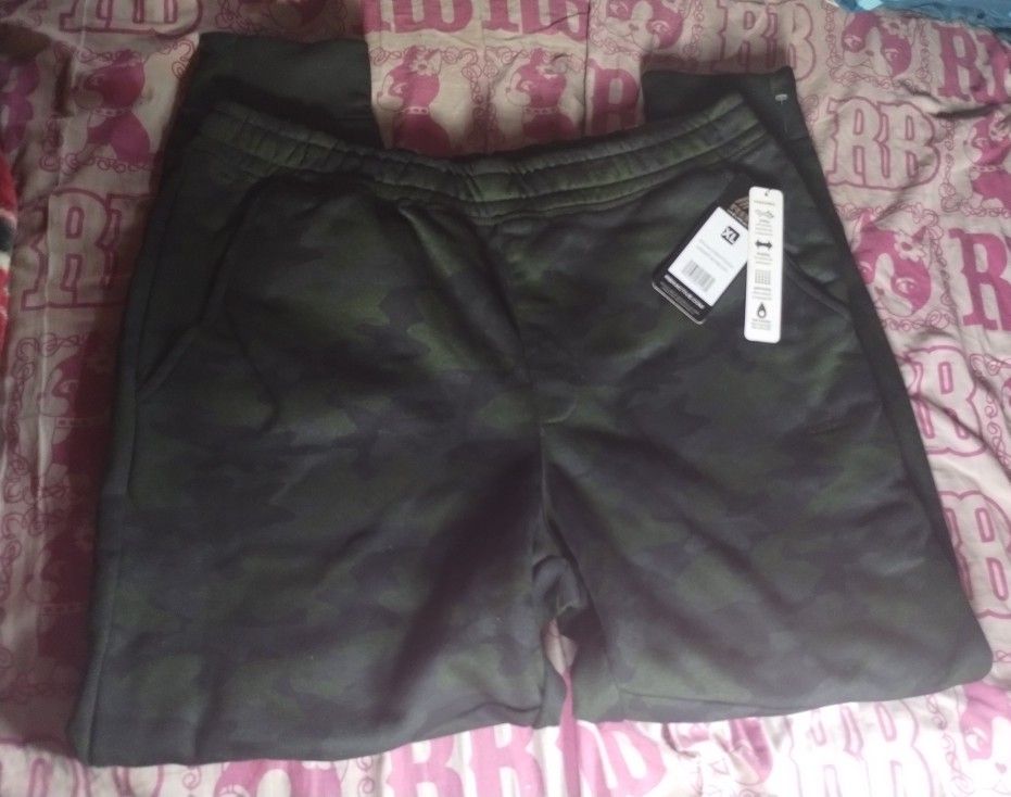 RARE BRAND NEW With Tags XL MENS RBX Green Camo SWEAT PANTS