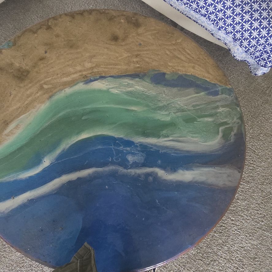 OCEAN Small center table.