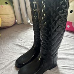 Hunter Woman’s Quilted Rain Boots Sz 8