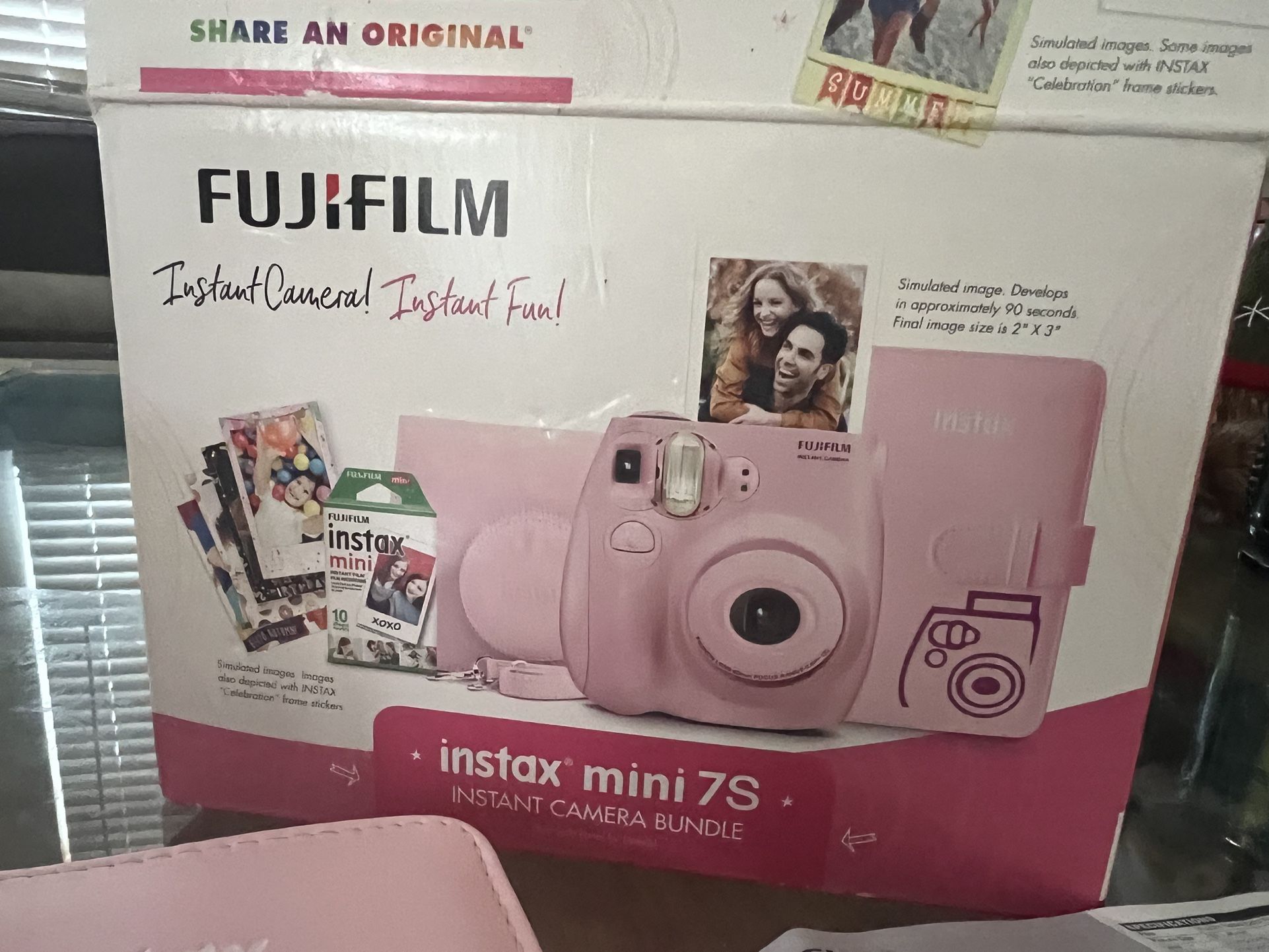 Fuji Film Instax 7+ Bundle