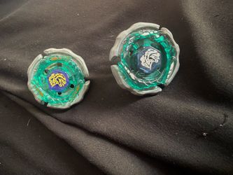 Ray striker beyblades