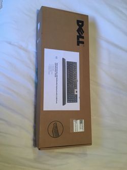 Brand new! Dell slimline USB multimedia keyboard w 2 USB ports and wrist rest!