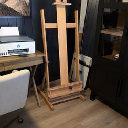 Artist Easel
