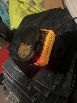 Dewal Old School But Working 