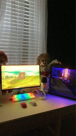 omen 40L gaming pc comes with entire setup except for the dolls lol