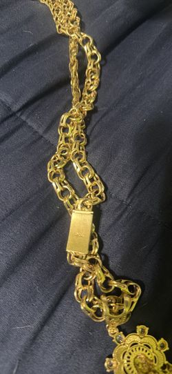14k solid gold chino link chain wth pendant