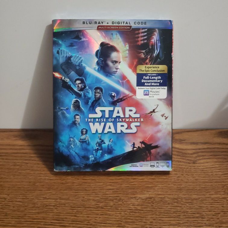 Star Wars: The Rise of Skywalker on BLU-RAY + Digital Code