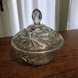 Vintage Early American Prescut Glass Candy Bowl