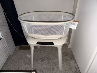 Mamaroo 4moms bassinet