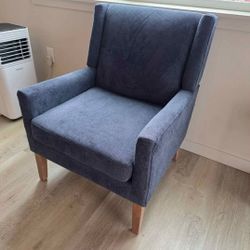 Arm Chair/ Accent Chair